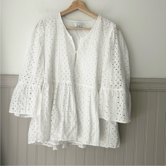 Mud Pie Tops - Mud Pie Large White Eyelet Blouse women’s large